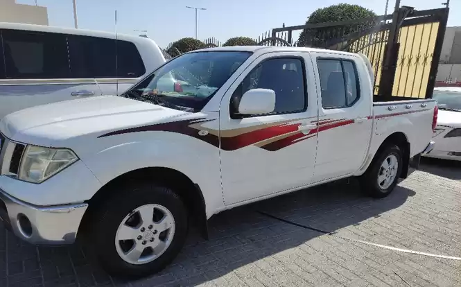 مستعملة Nissan Navara للبيع في الدوحة #5614 - 1  صورة 